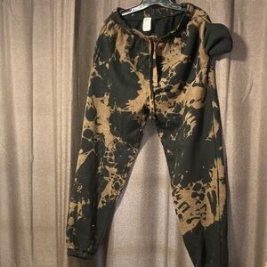 Men's Black and Brown Splatter Sweatpants